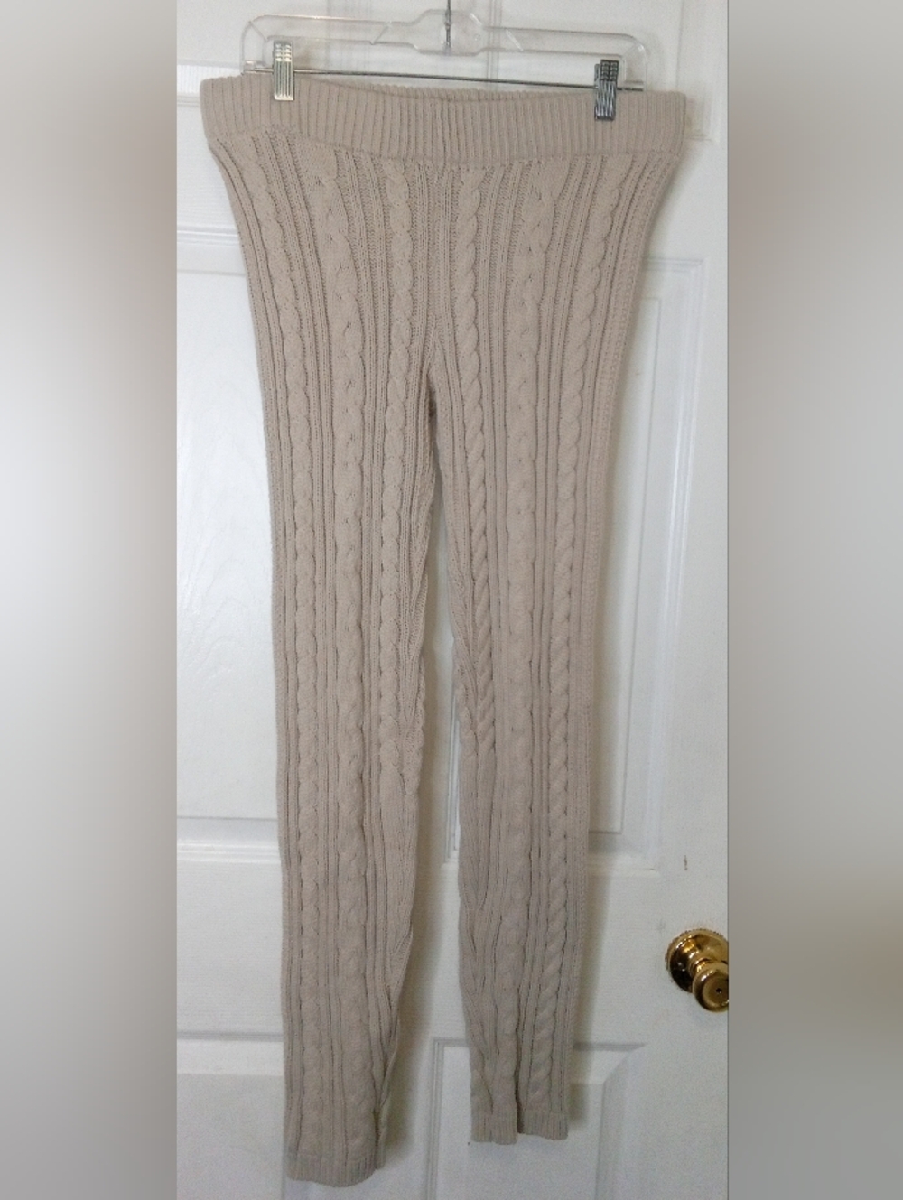 Forever 21 Cream Cable-Knit Slim Leggings